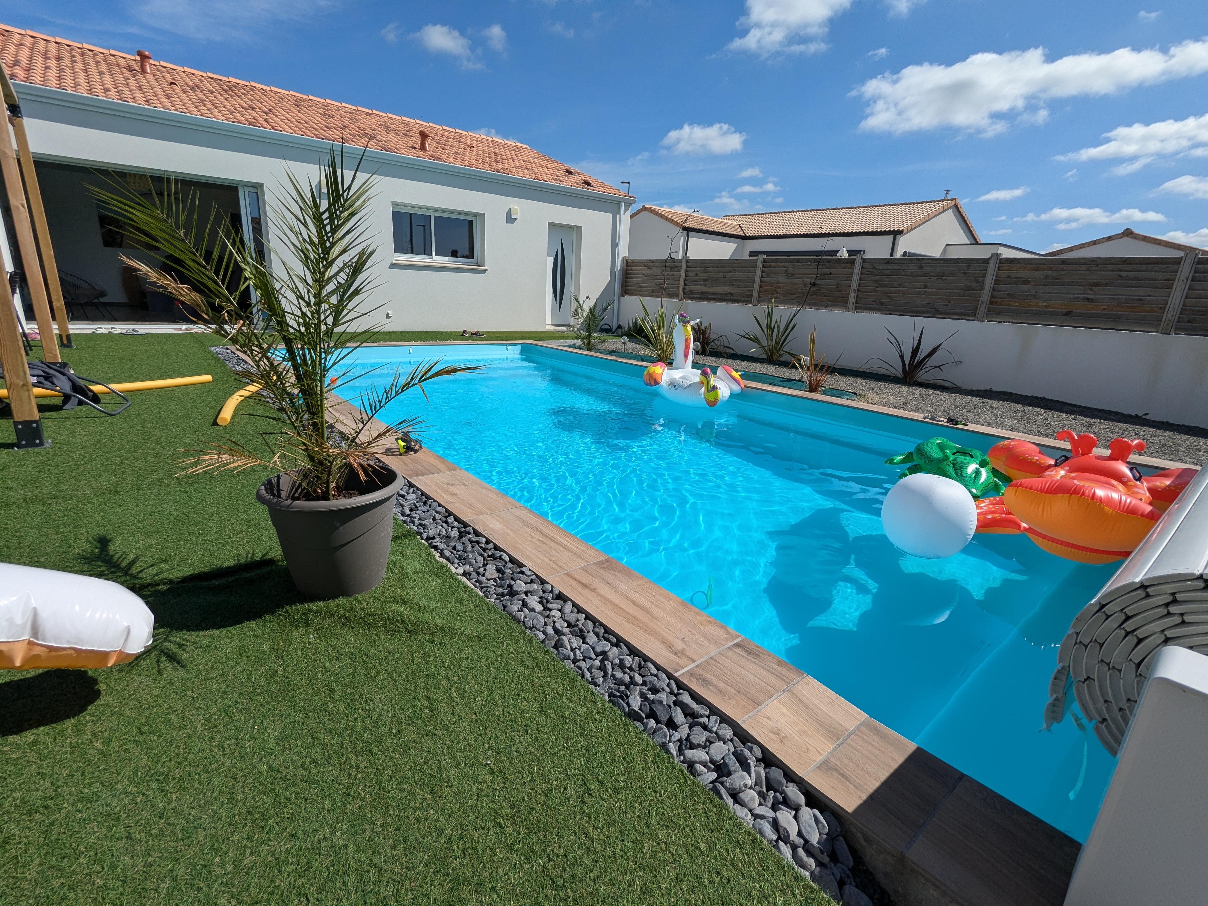 Piscine chauffée depuis la terrasse